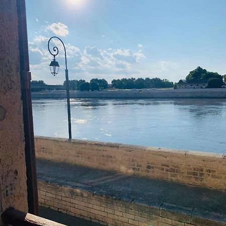 Sur Les Quais... Apartment Arles Bagian luar foto